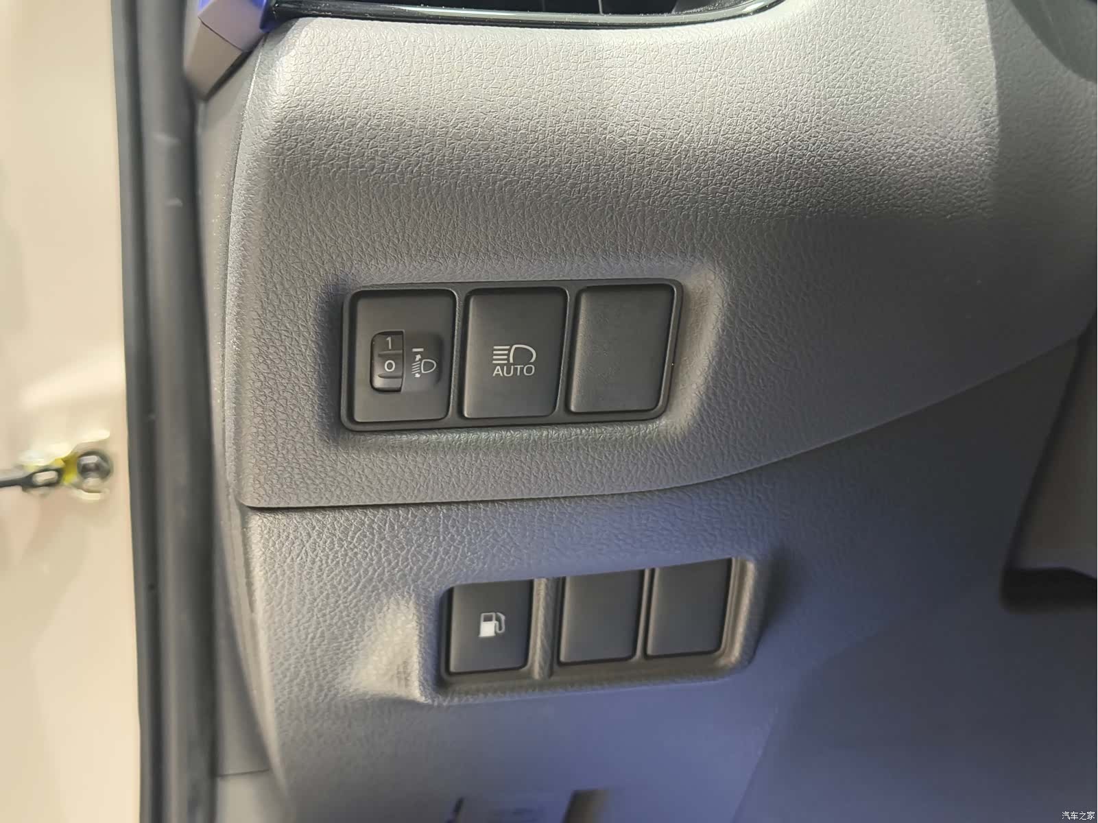 Toyota C-HR, 2021 14