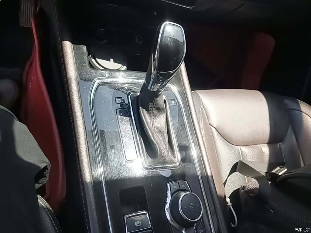 DongFeng 580, 2019 14