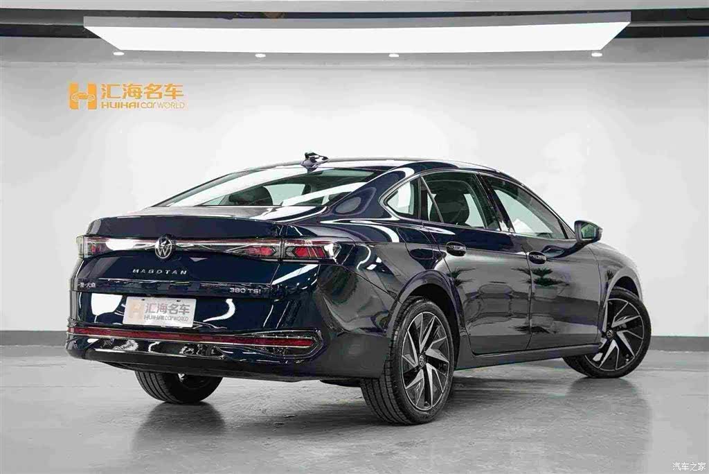 Volkswagen Magotan, 2024 6