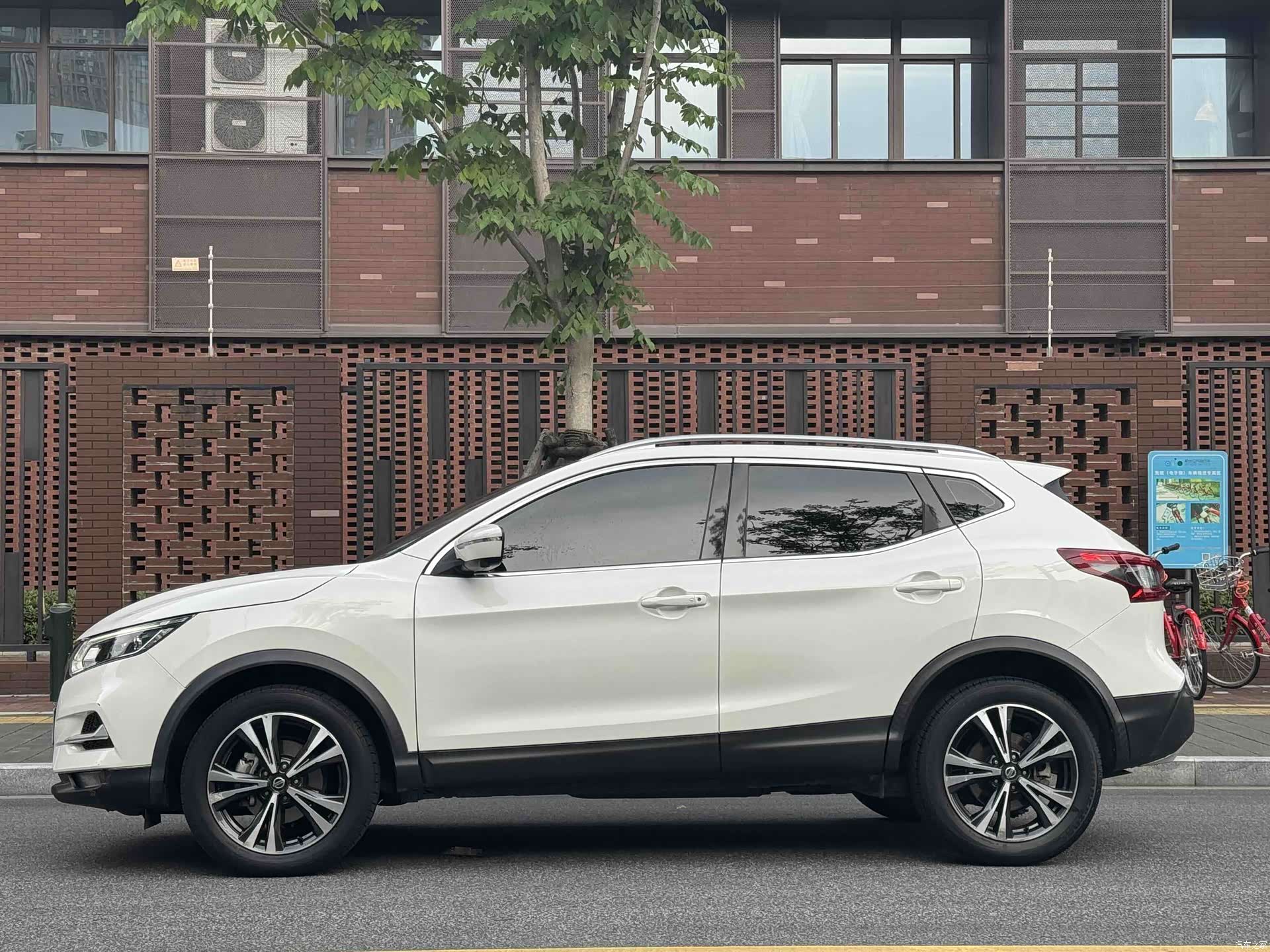 Nissan Qashqai, 2022 3