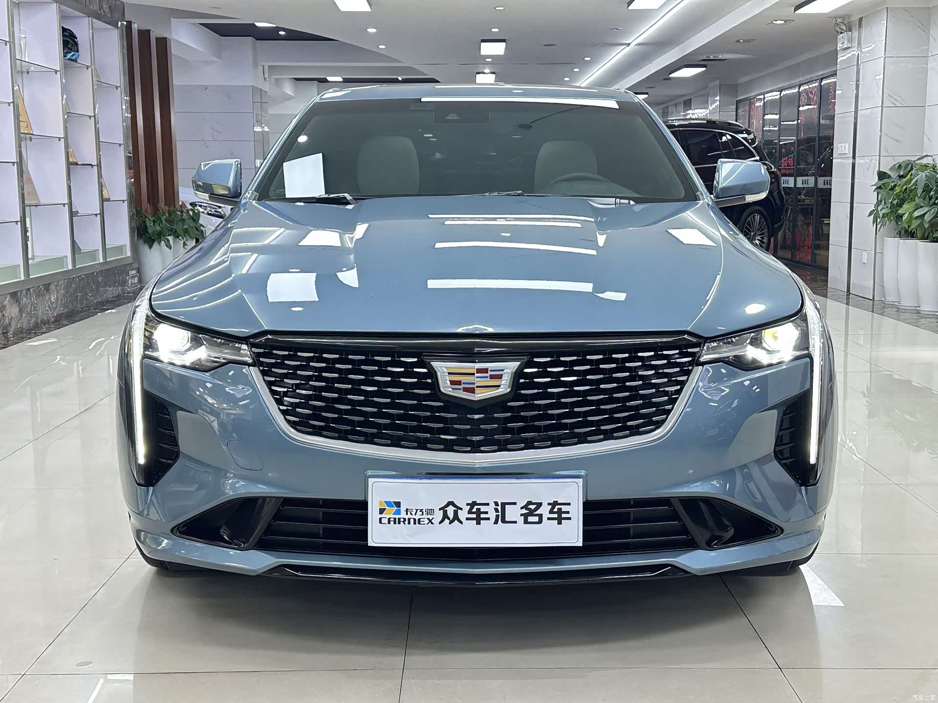 Cadillac CT4, 2023 2