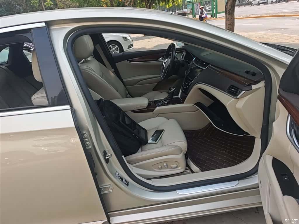 Cadillac XTS, 2017 25