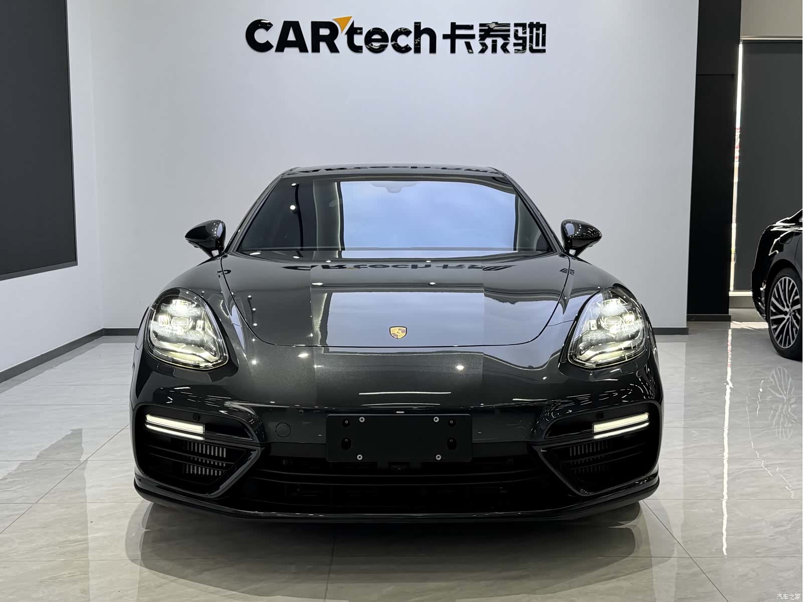 Porsche Panamera, 2019 2