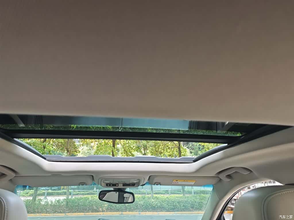 Cadillac XTS, 2017 18
