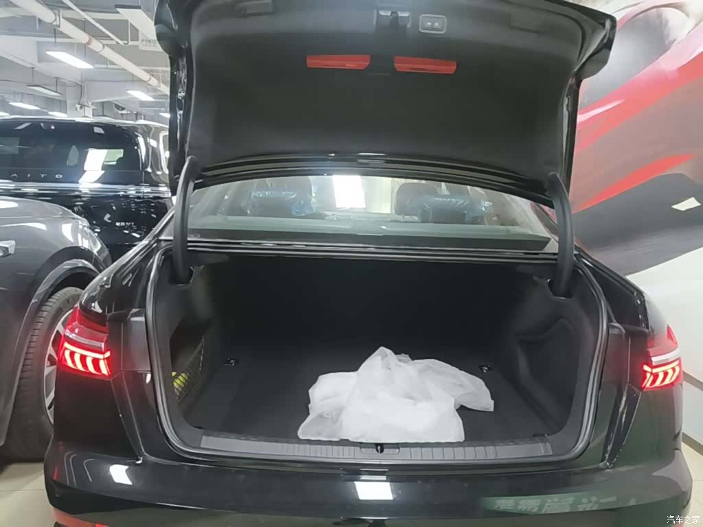 Audi A6L, 2026 19