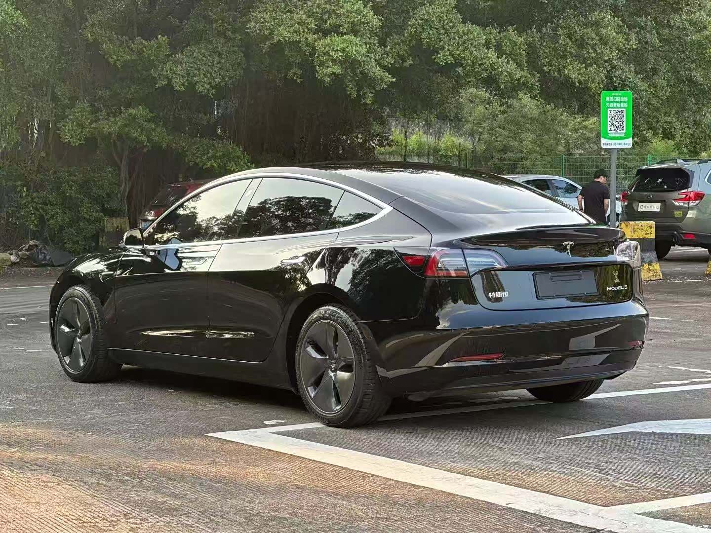Tesla Model 3, 2020 9