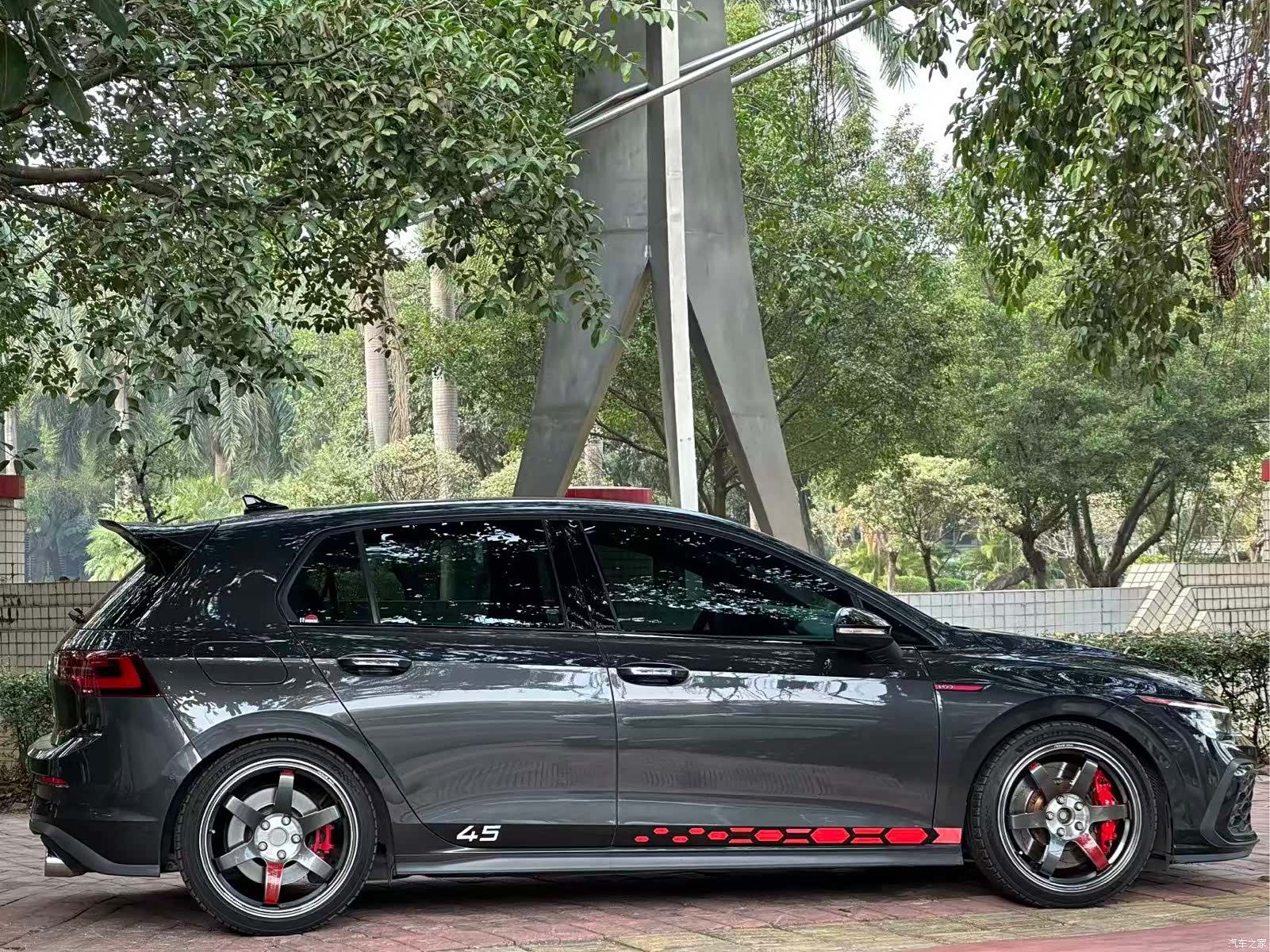 Volkswagen Golf, 2022 3