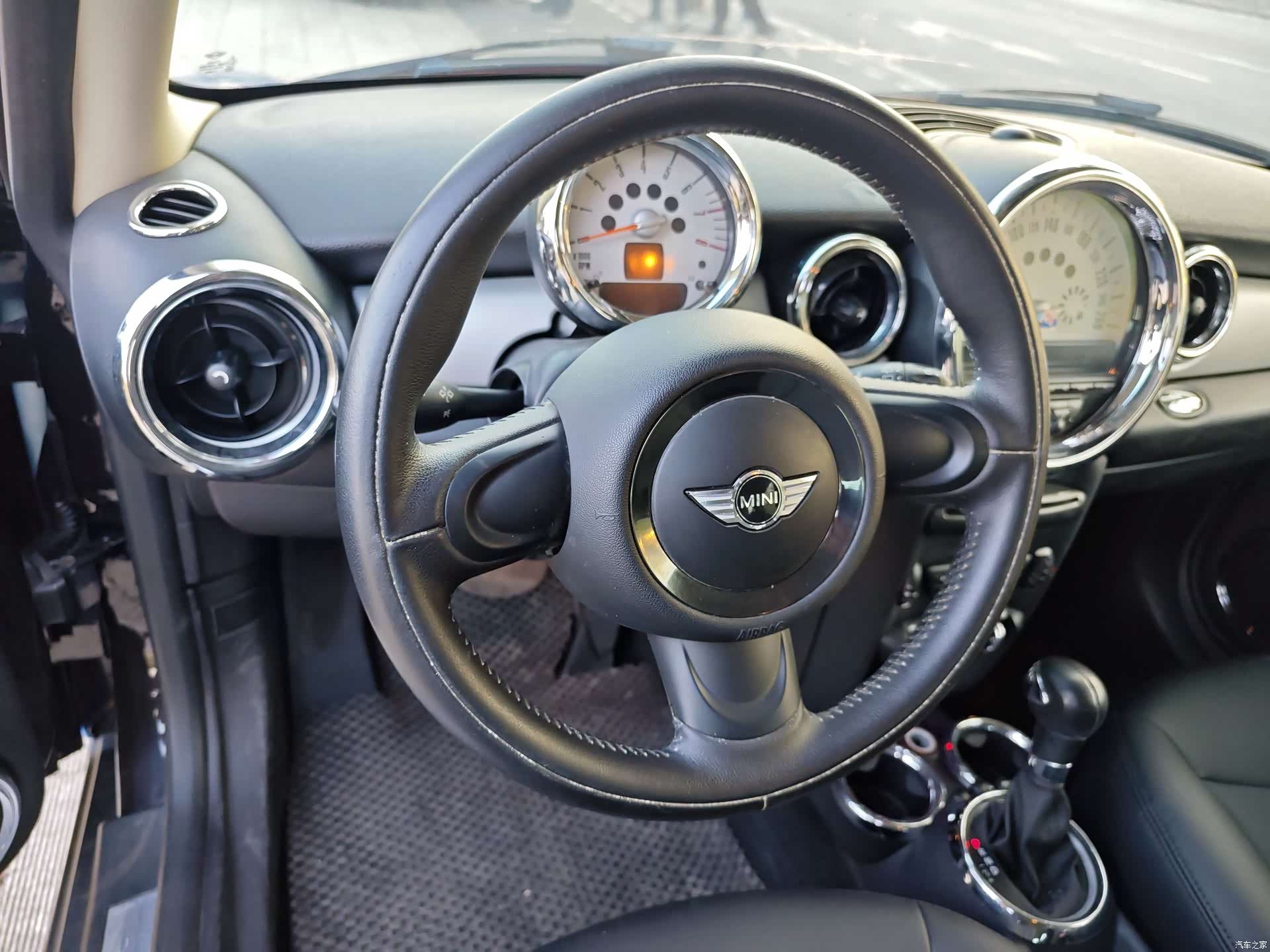 Mini Clubman, 2013 9