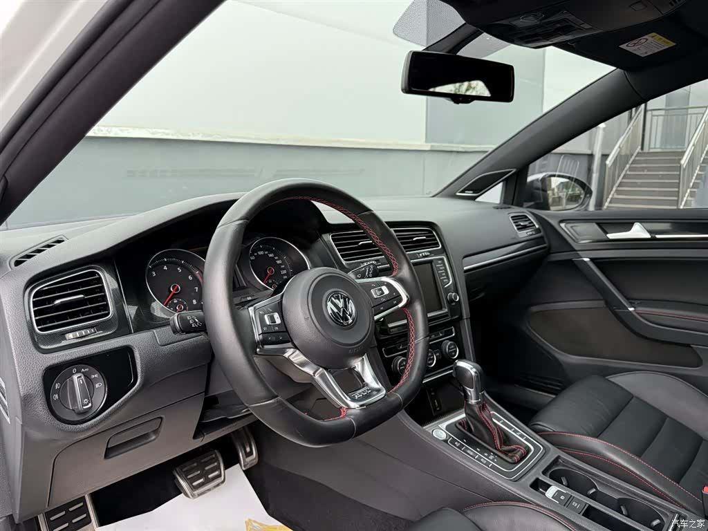 Volkswagen Golf, 2016 14