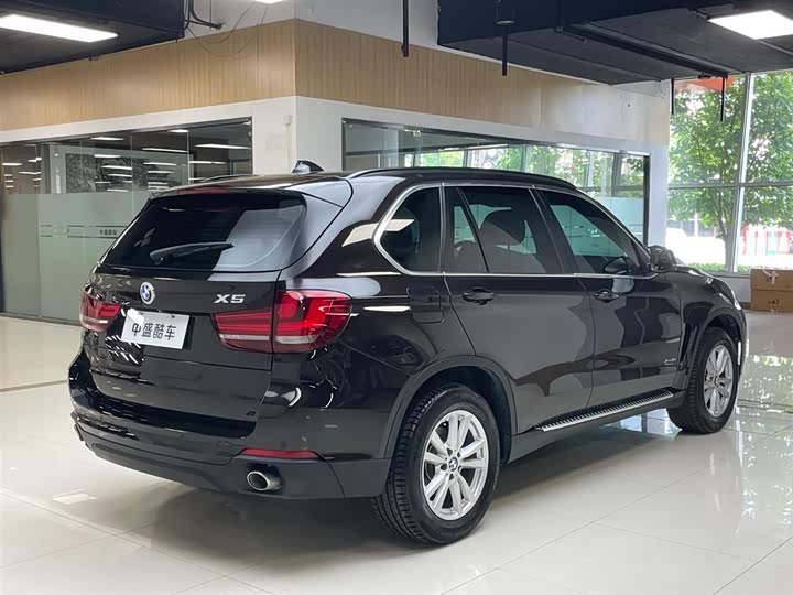 BMW X5, 2015 года фото 9