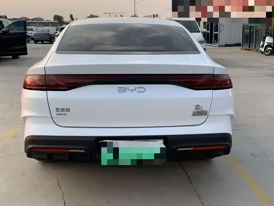BYD Qin L BYD Qin L