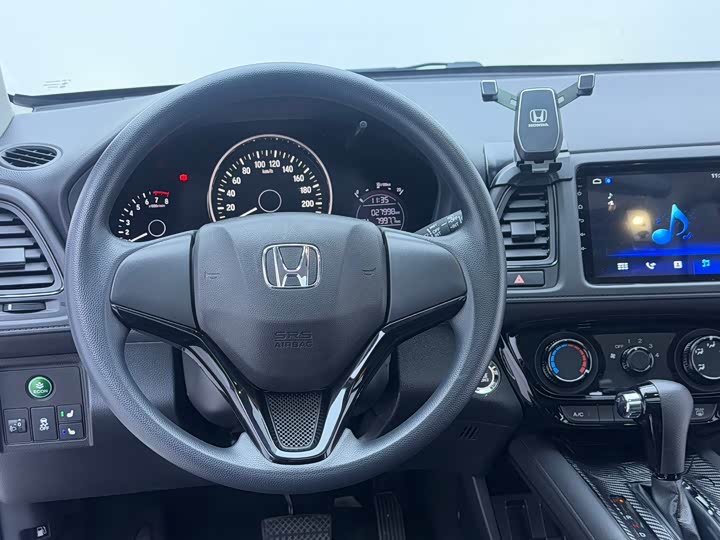 Honda Vezel 1 поколения рестайлинг