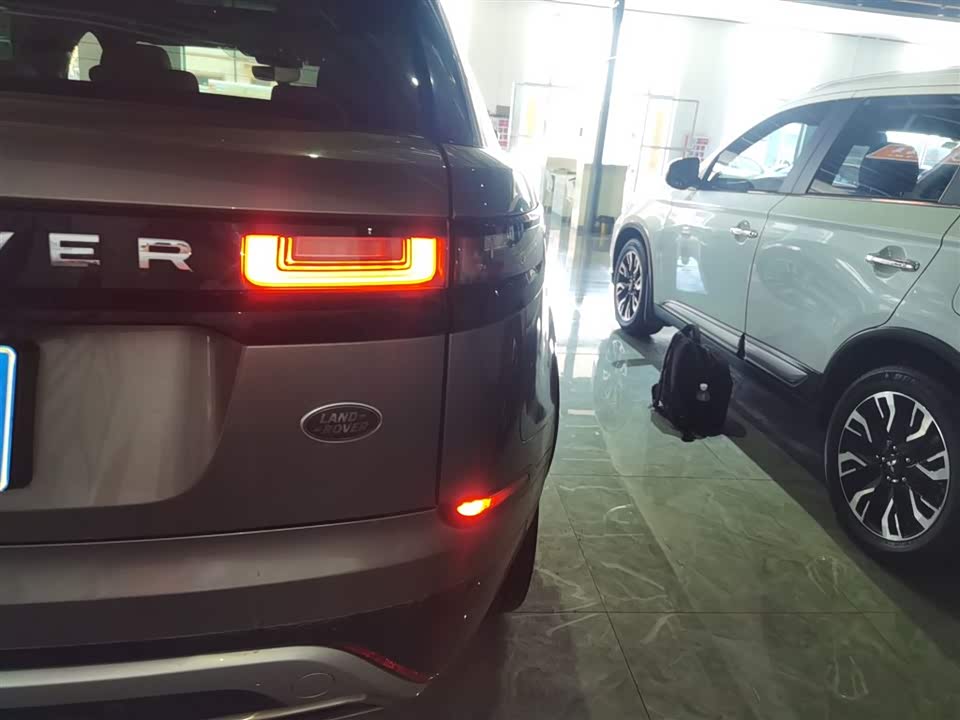 Land Rover Range Rover Star Pulse