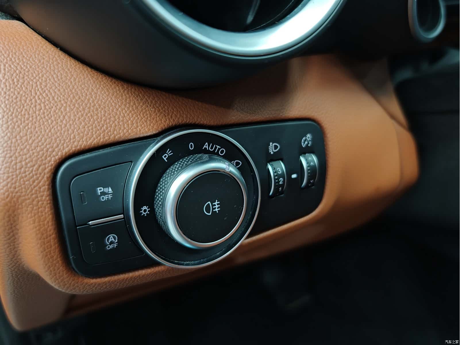 Alfa Romeo Giulia, 2019 18