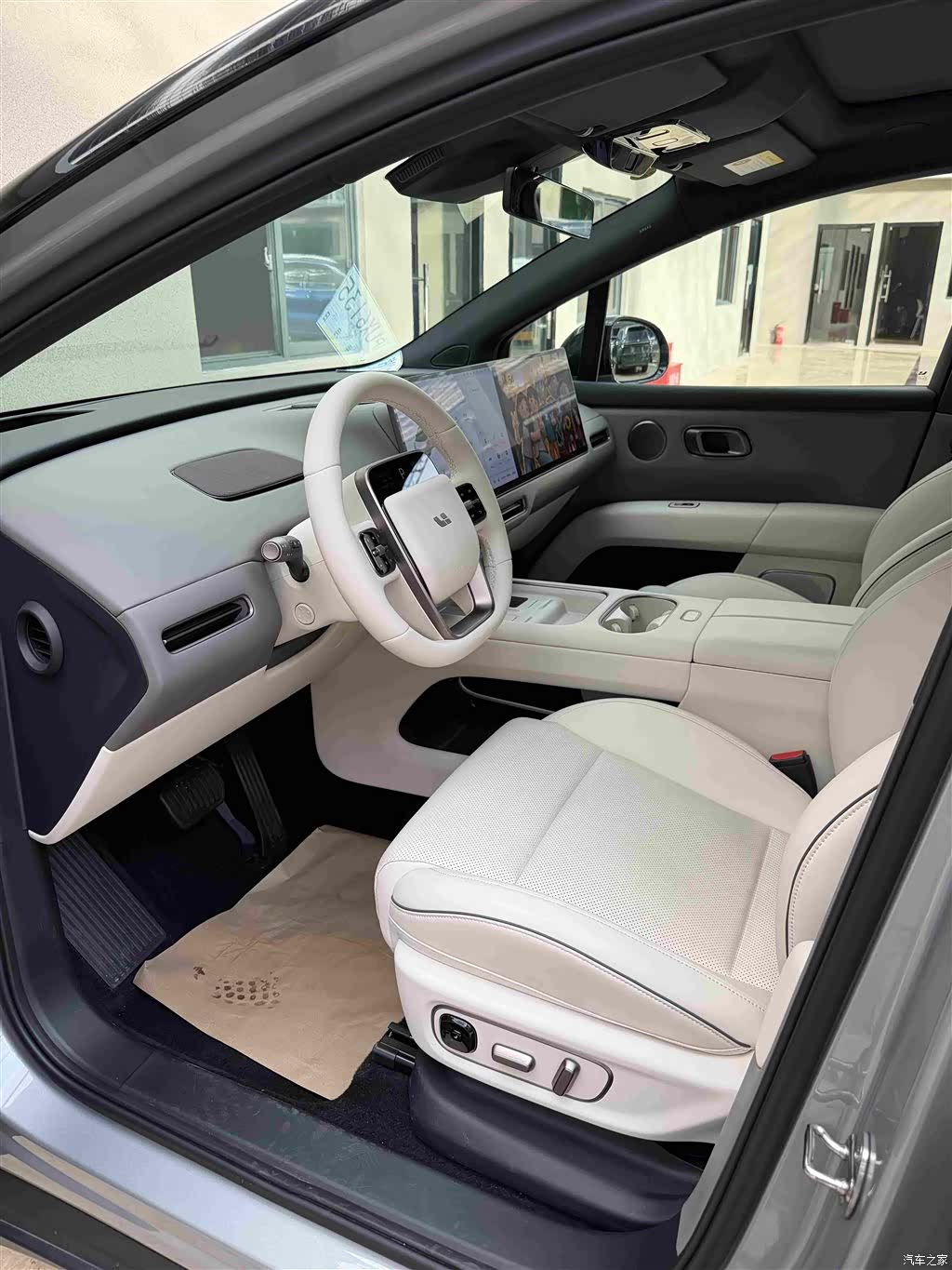 Li Auto i6, 2025 4