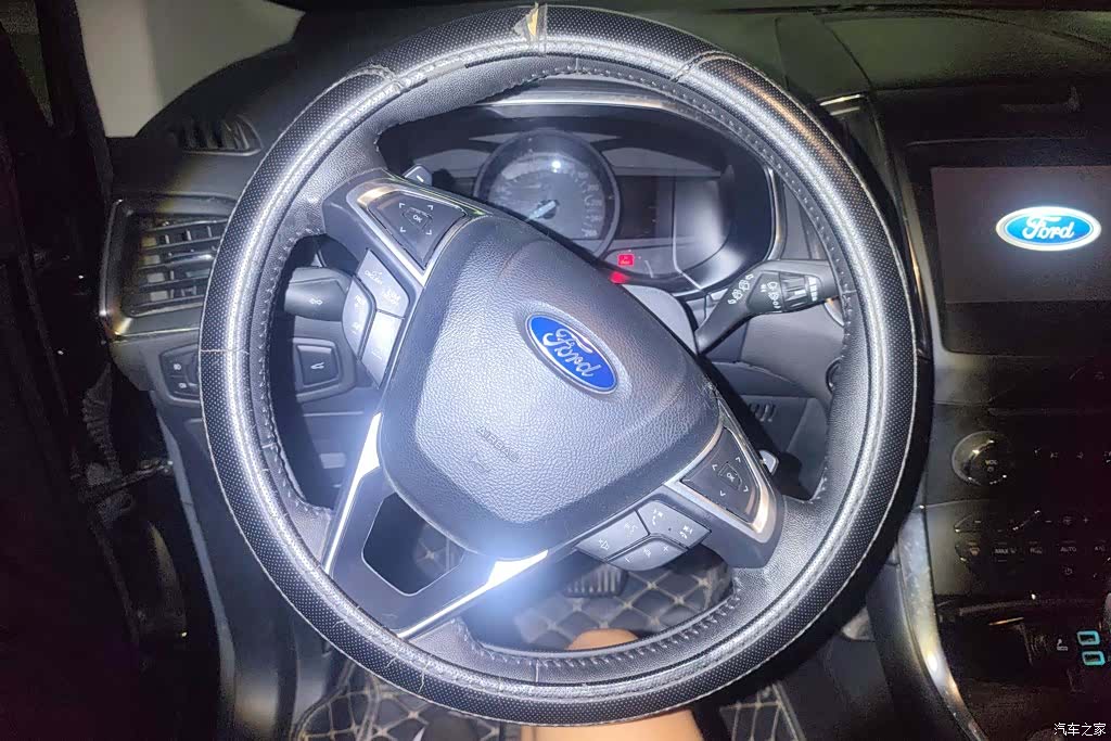 Ford Edge, 2018 15