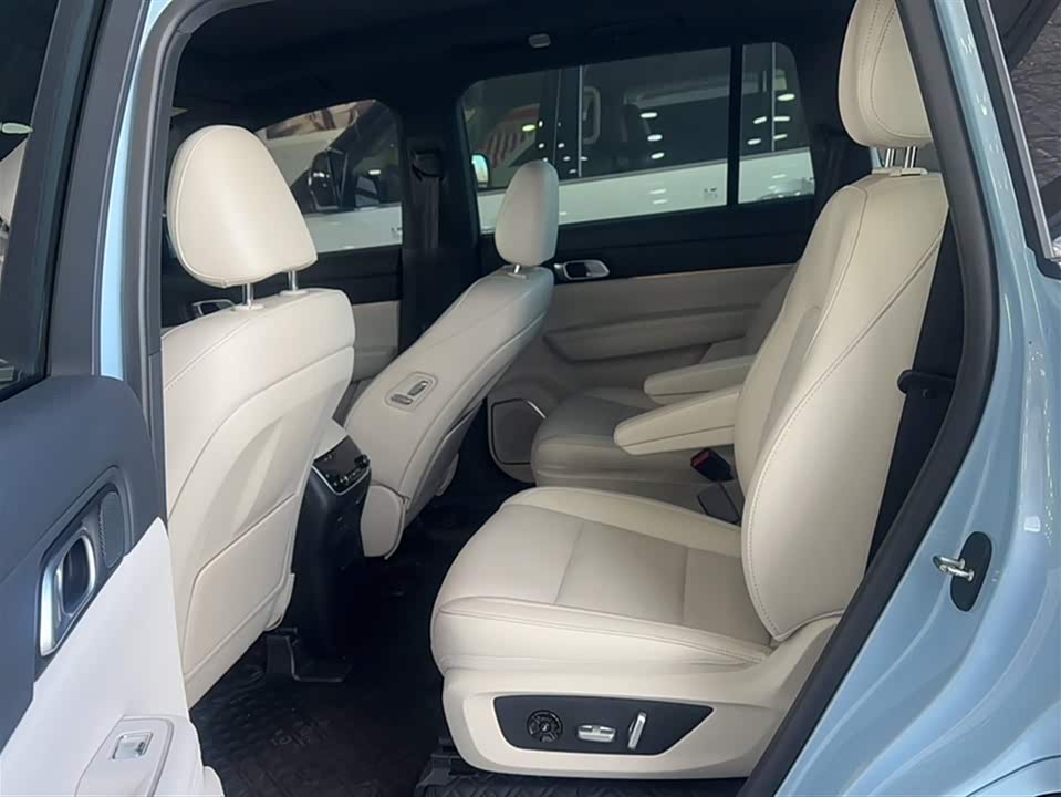 Li Auto Ideal ONE