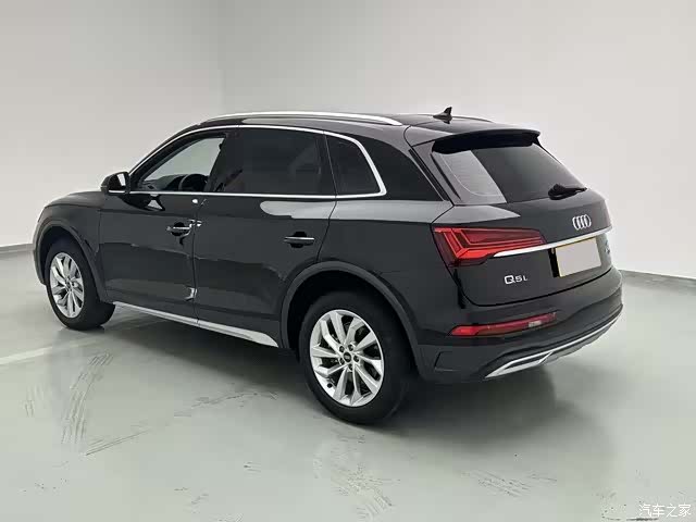 Audi Q5L, 2024 3