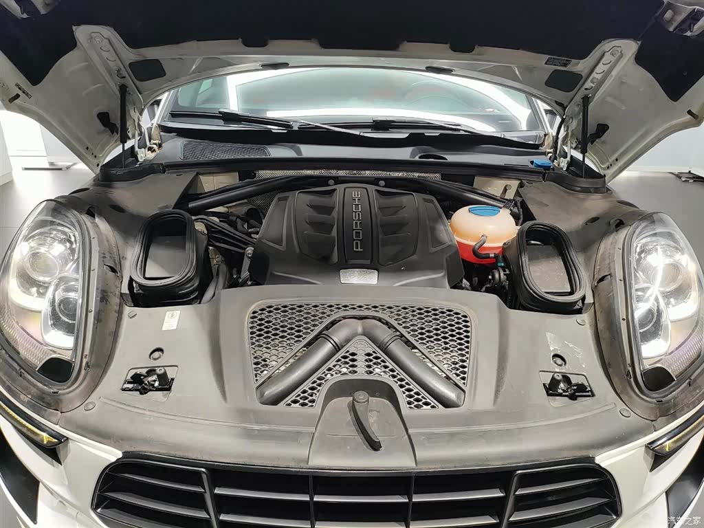 Porsche Macan, 2014 8