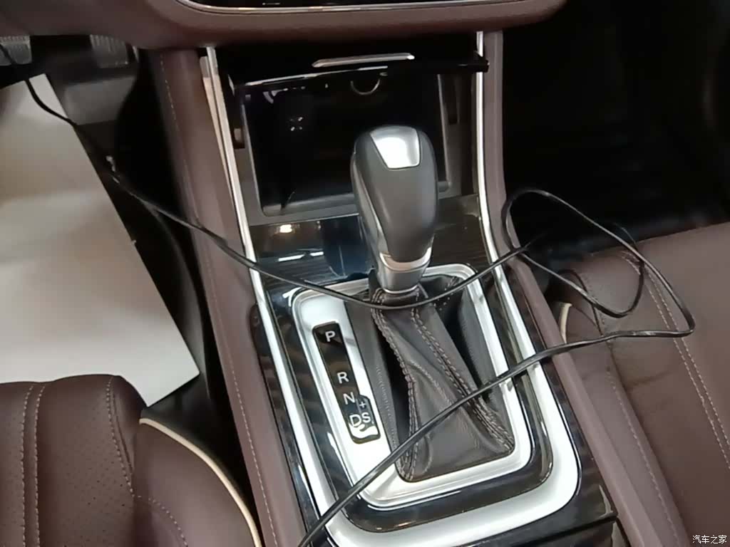 Changan CC, 2018 10