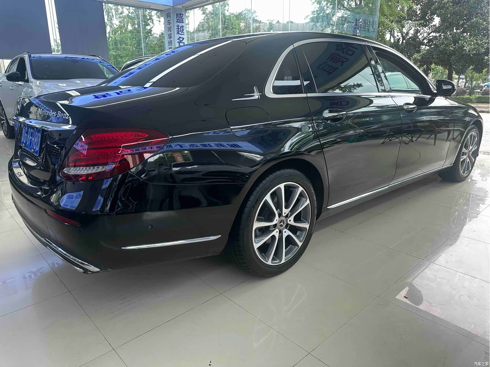 Mercedes-Benz E-Class, 2018 11