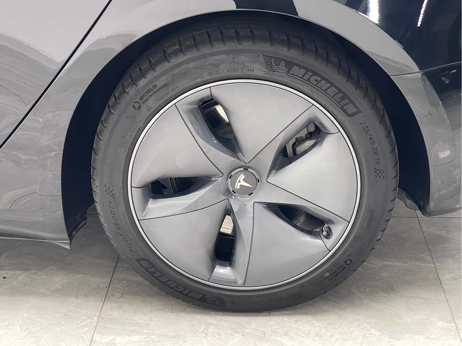 Tesla Model 3, 2020 19