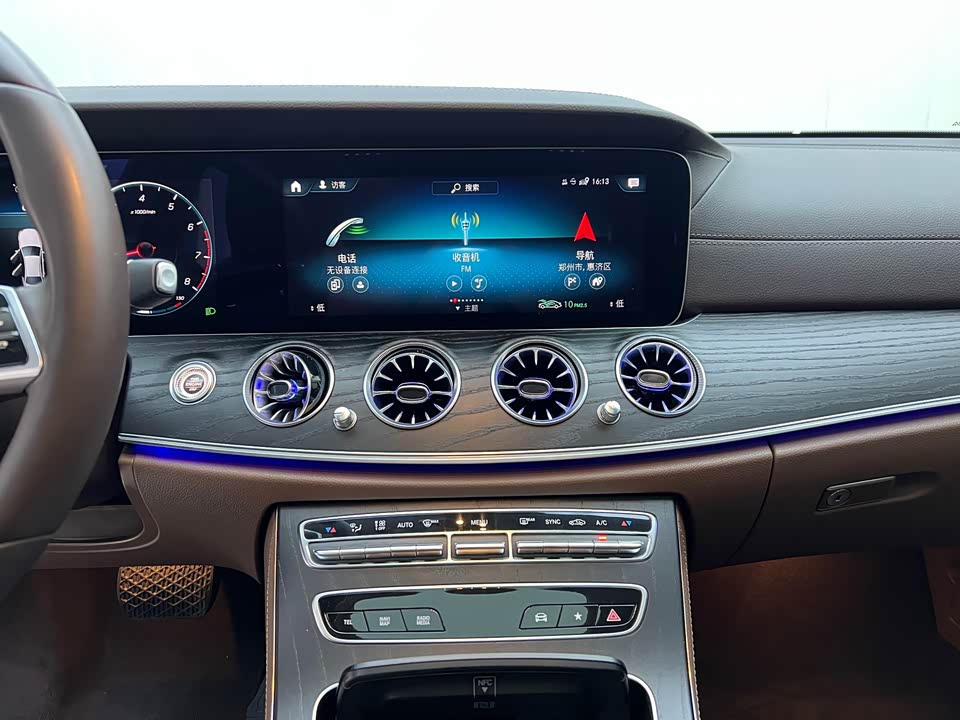 Mercedes-Benz E-class Mercedes-Benz E-class