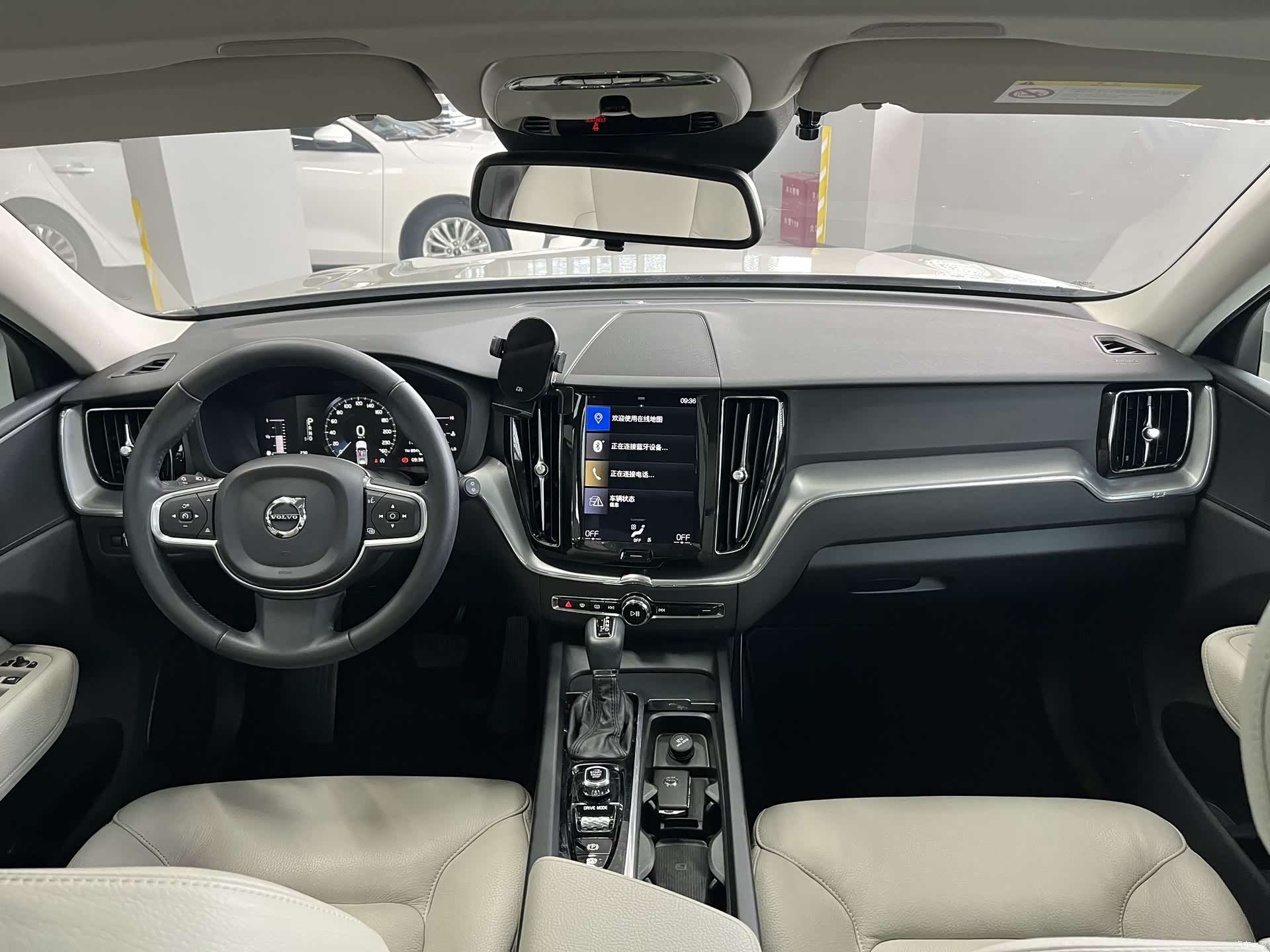 Volvo XC60, 2018 8