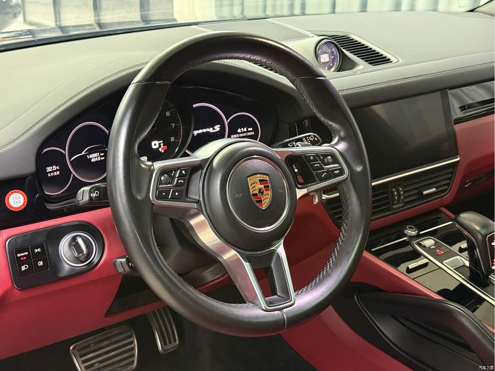 Porsche Cayenne, 2018 все фото