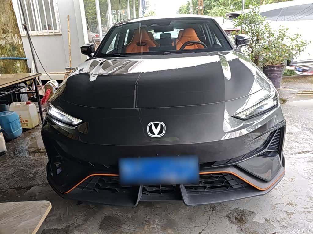 Changan UNI-V, 2025 3