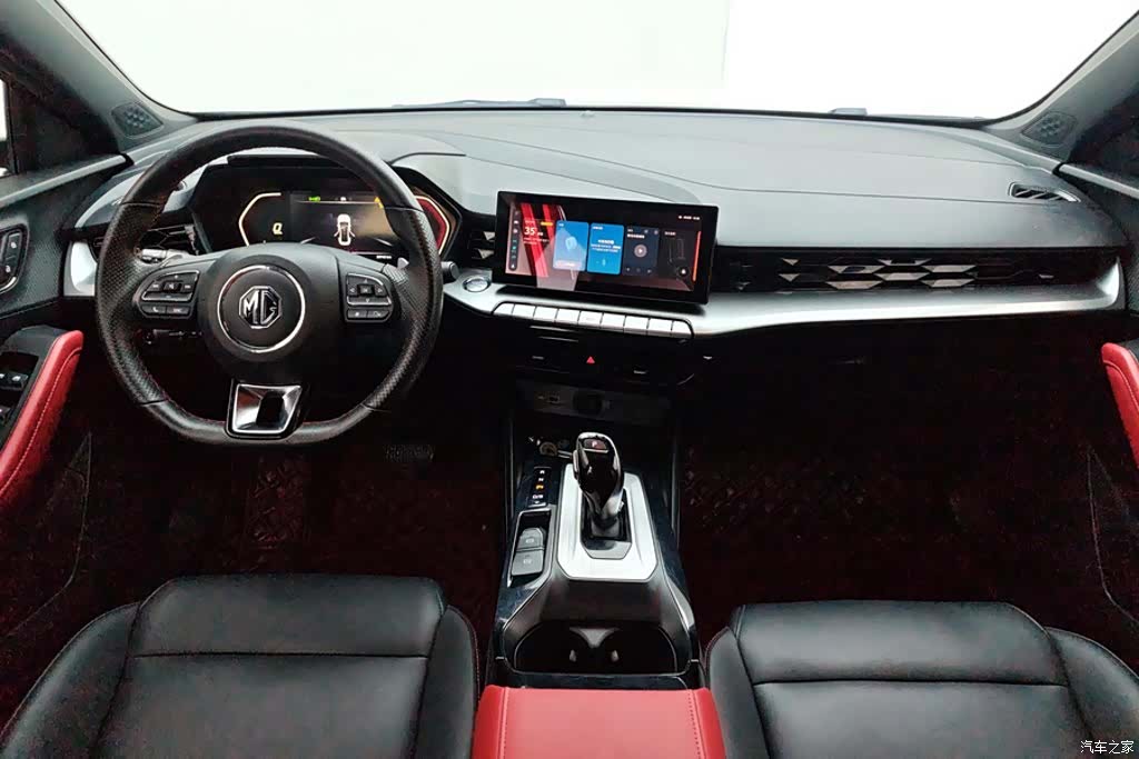 MG MG5, 2022 12