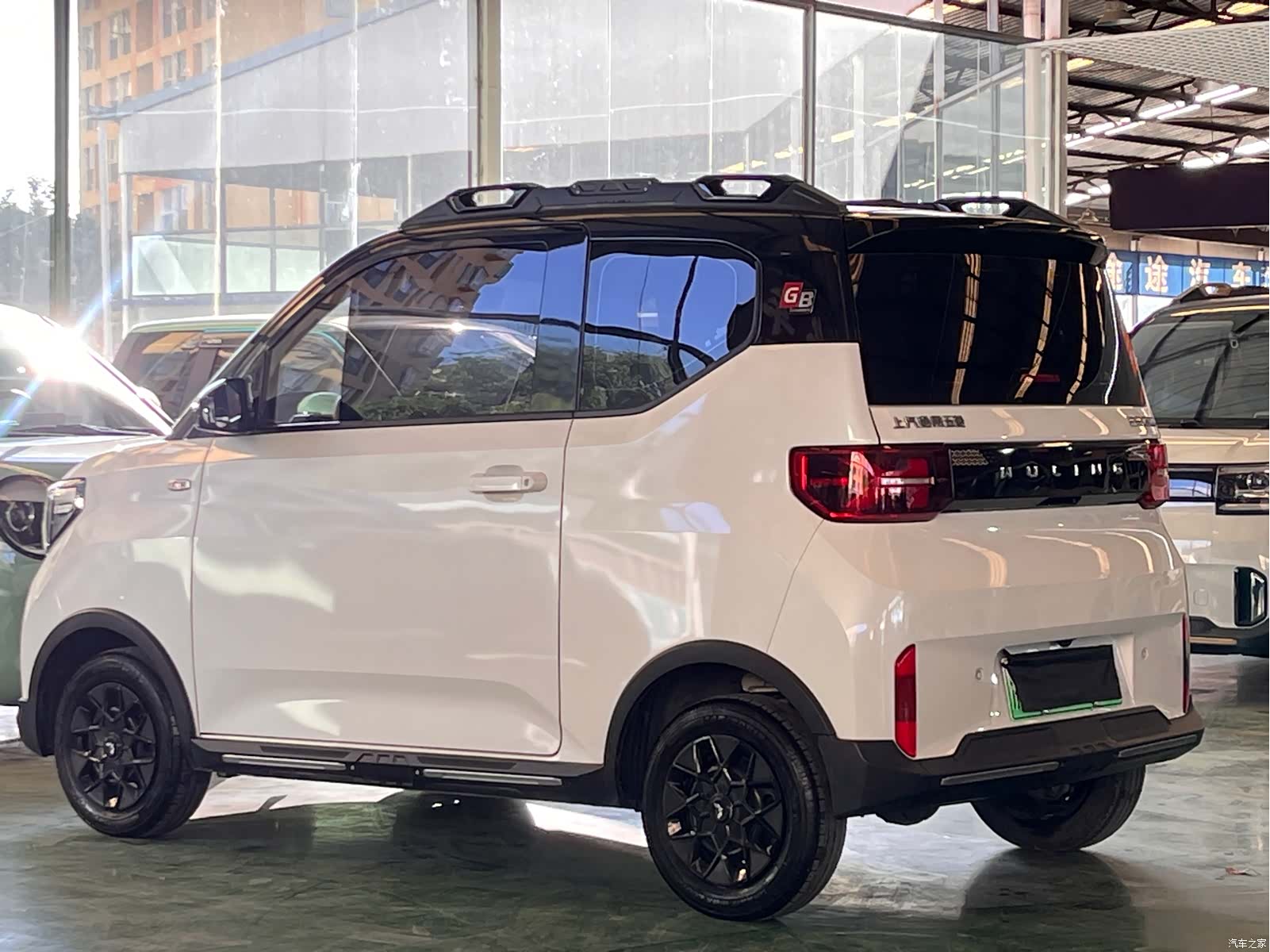 Wuling MINIEV, 2024 4