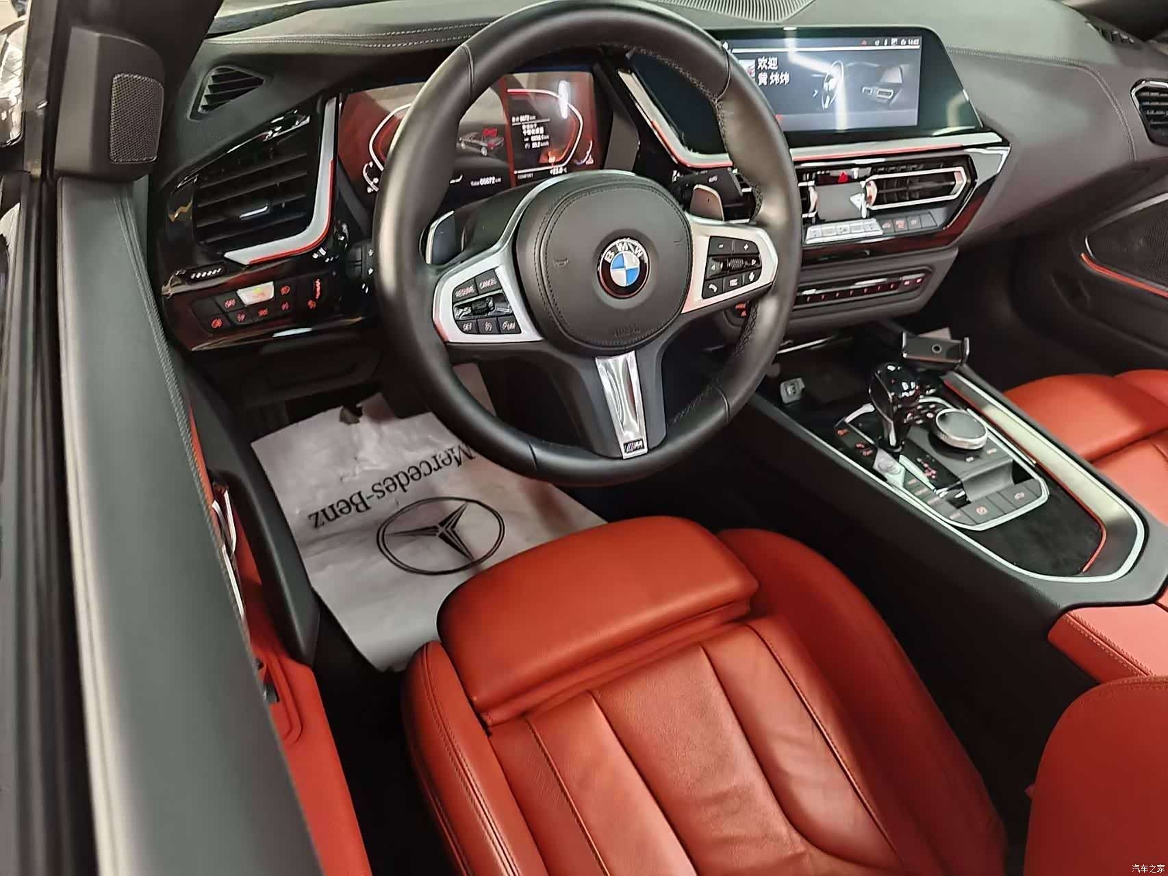 BMW Z4, 2019 все фото