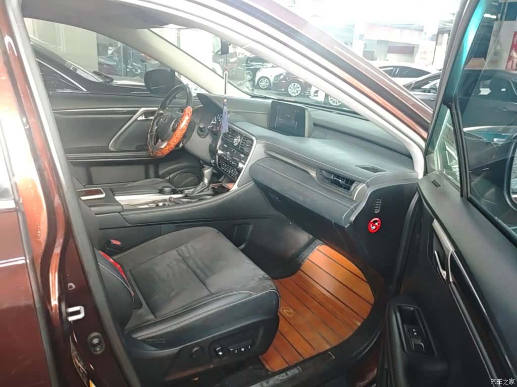 Lexus RX, 2018 25