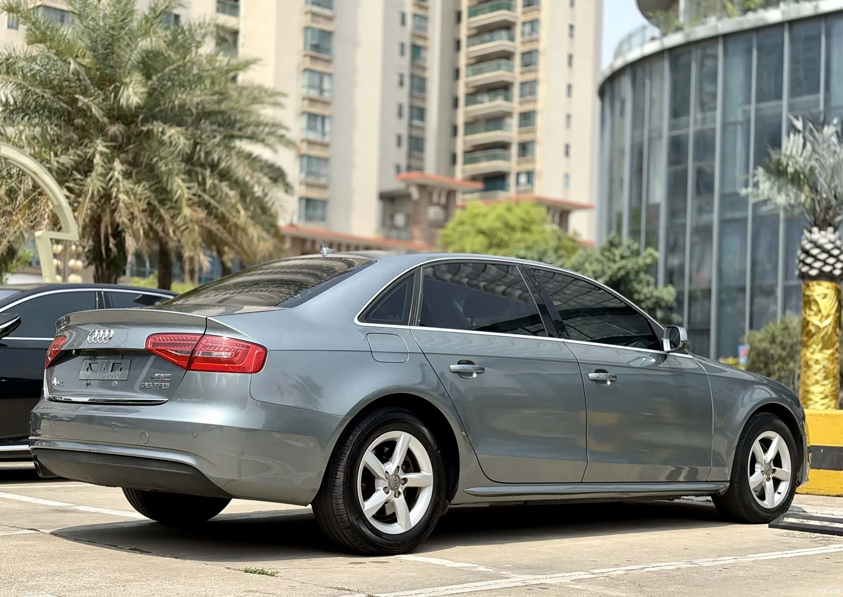 Audi A4L, 2012 15