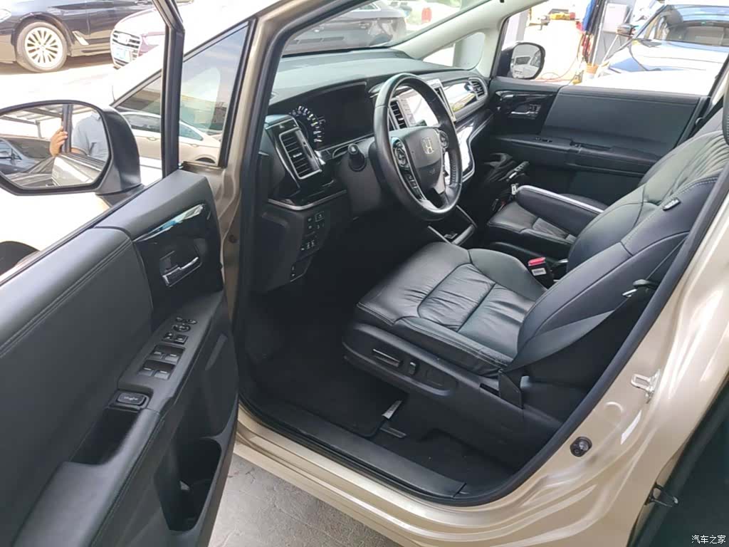 Honda Elysion, 2021 16