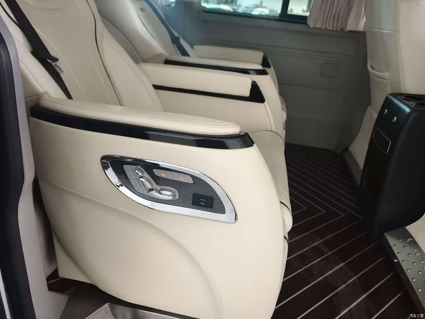 Volkswagen 7, 2021 7