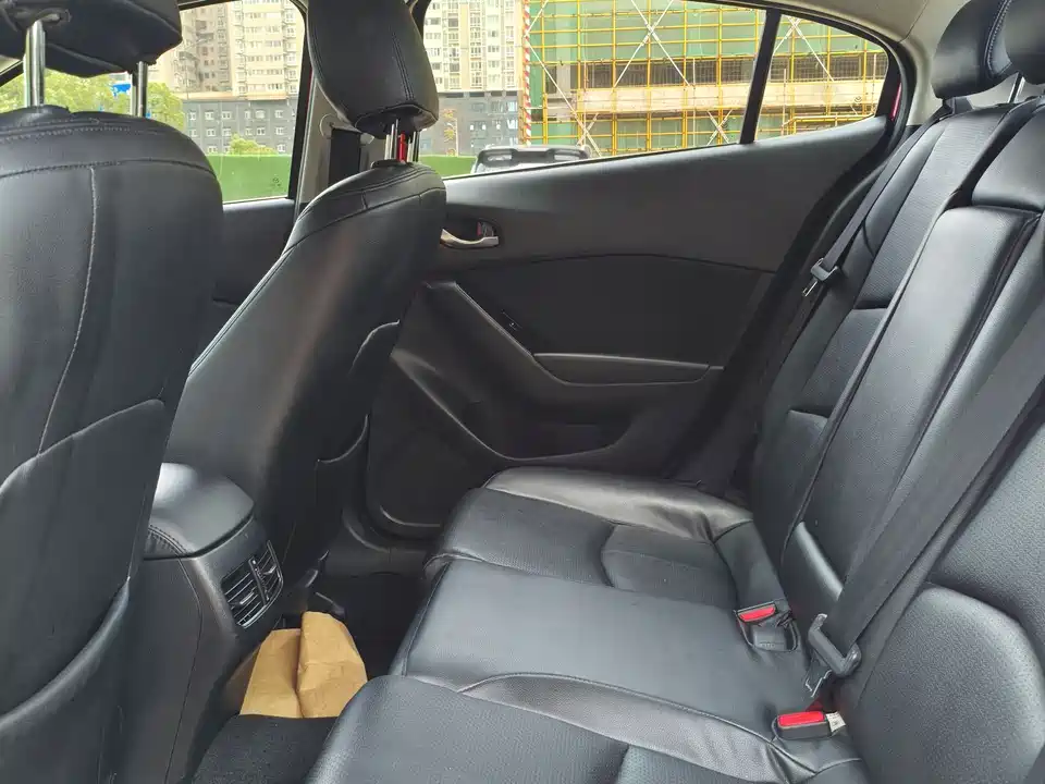 Mazda 3 Angkesaila Mazda 3 Angkesaila