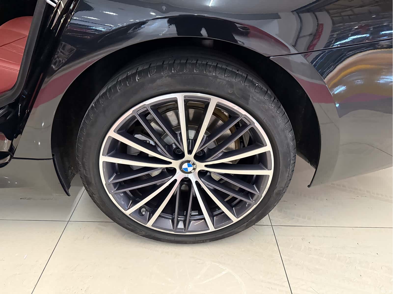 BMW 5 Series, 2022 14