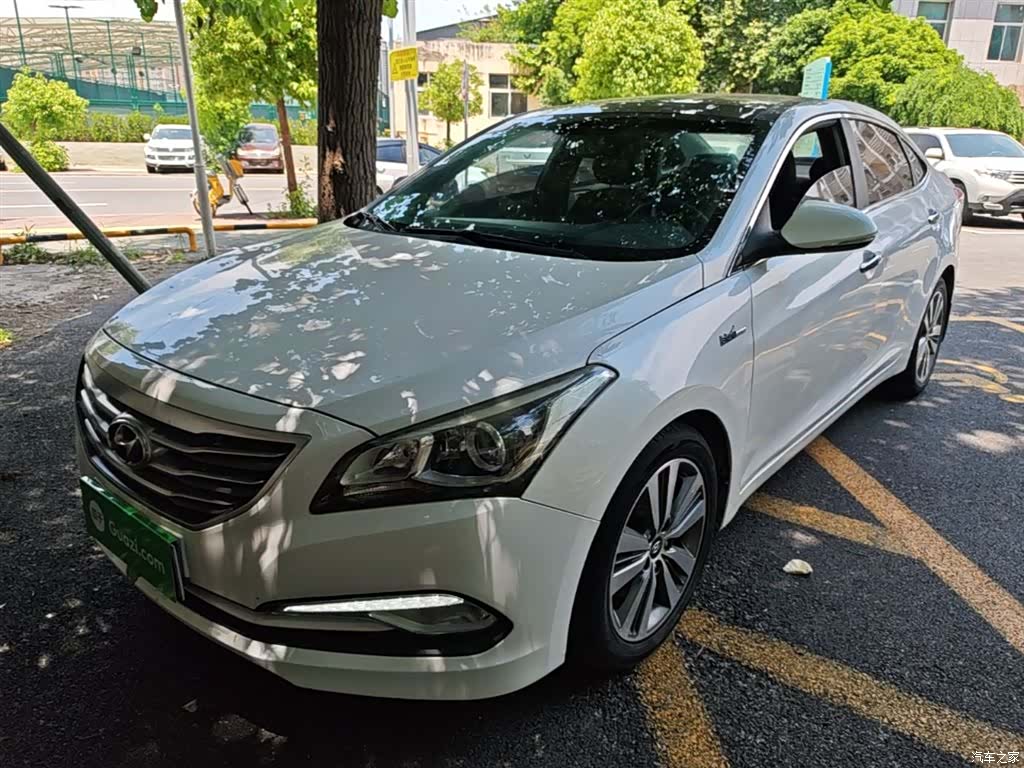 Hyundai GLS, 2017 1