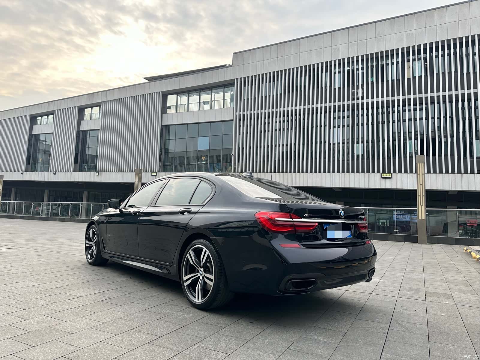 BMW 7 Series, 2019 4
