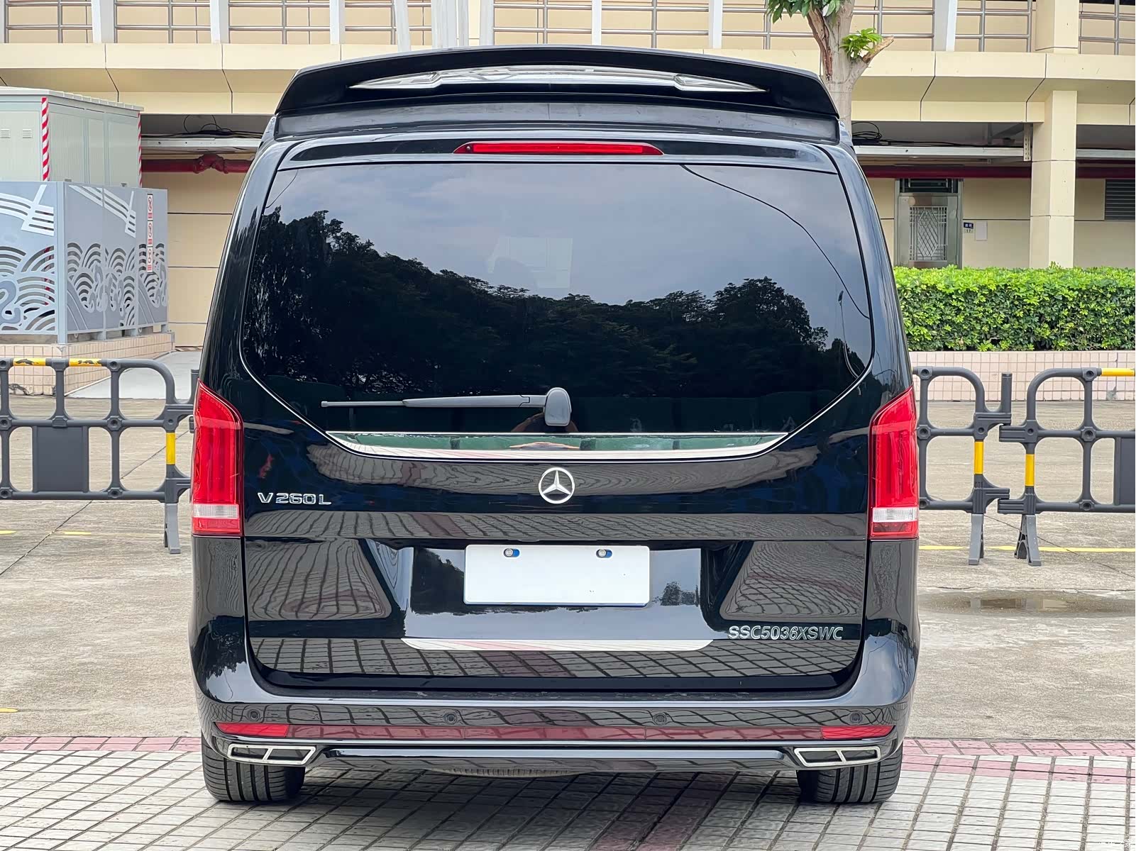 Mercedes-Benz V-Class, 2019 4