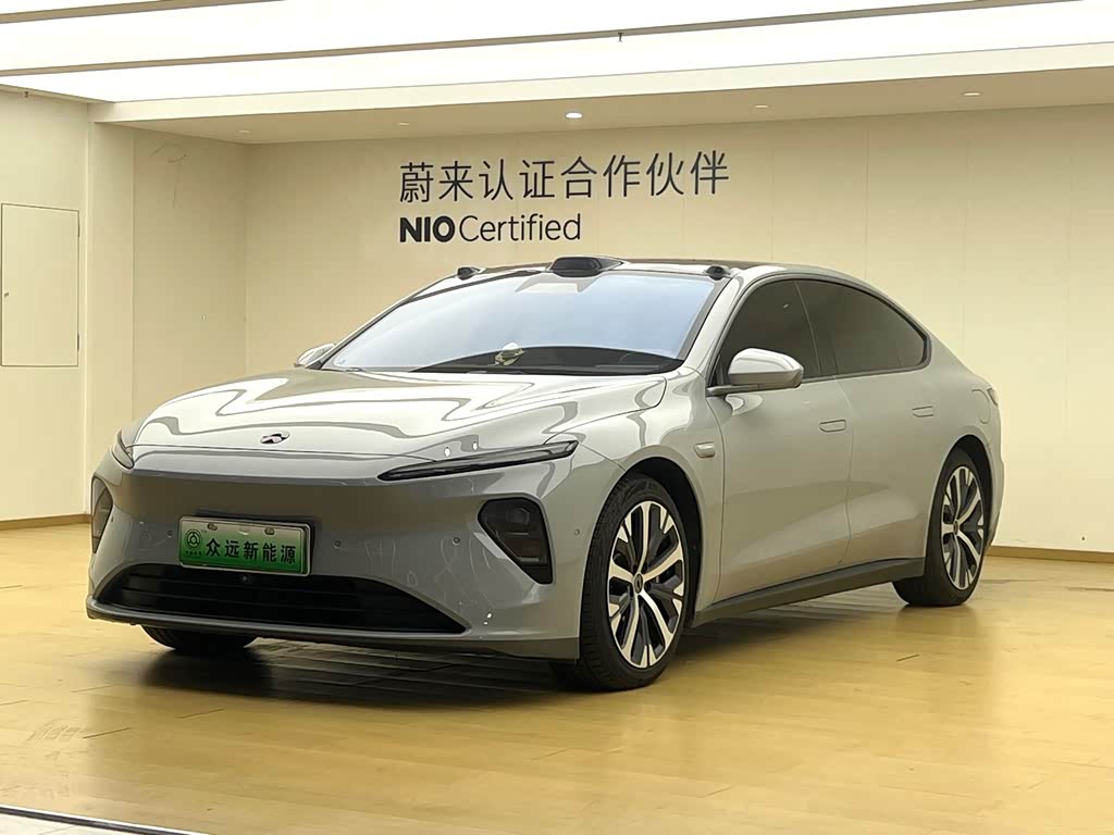 NIO ET7
