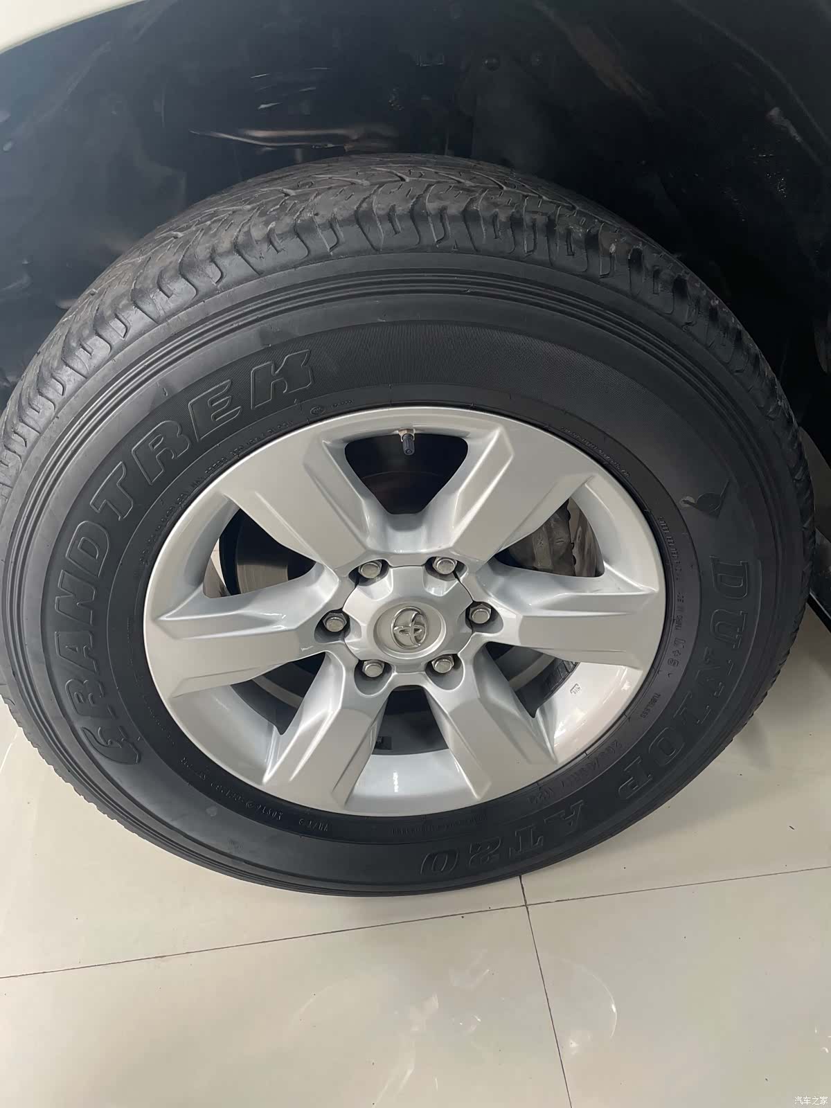 Toyota Prado, 2016 10