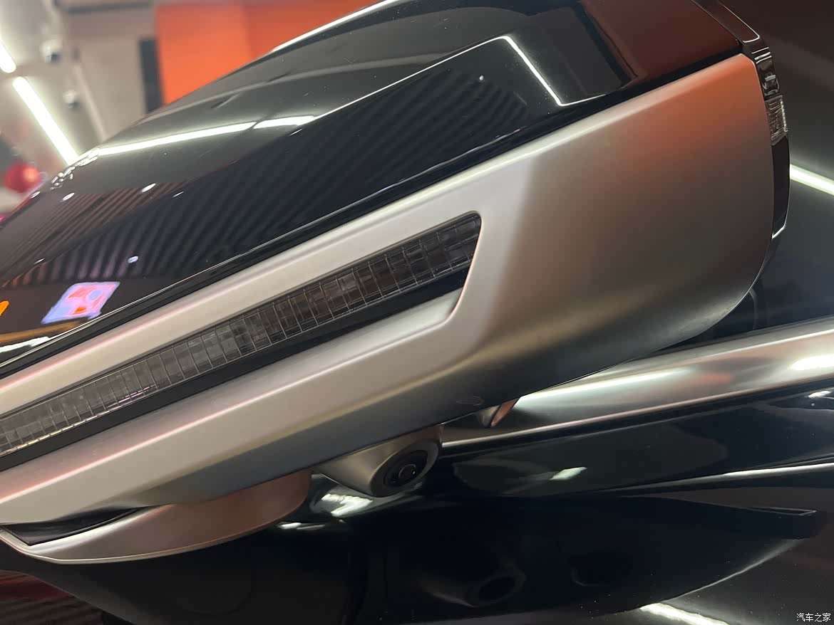 BYD Han, 2023 10