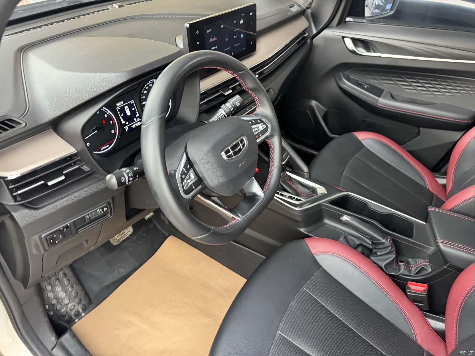 Geely X3, 2022 8