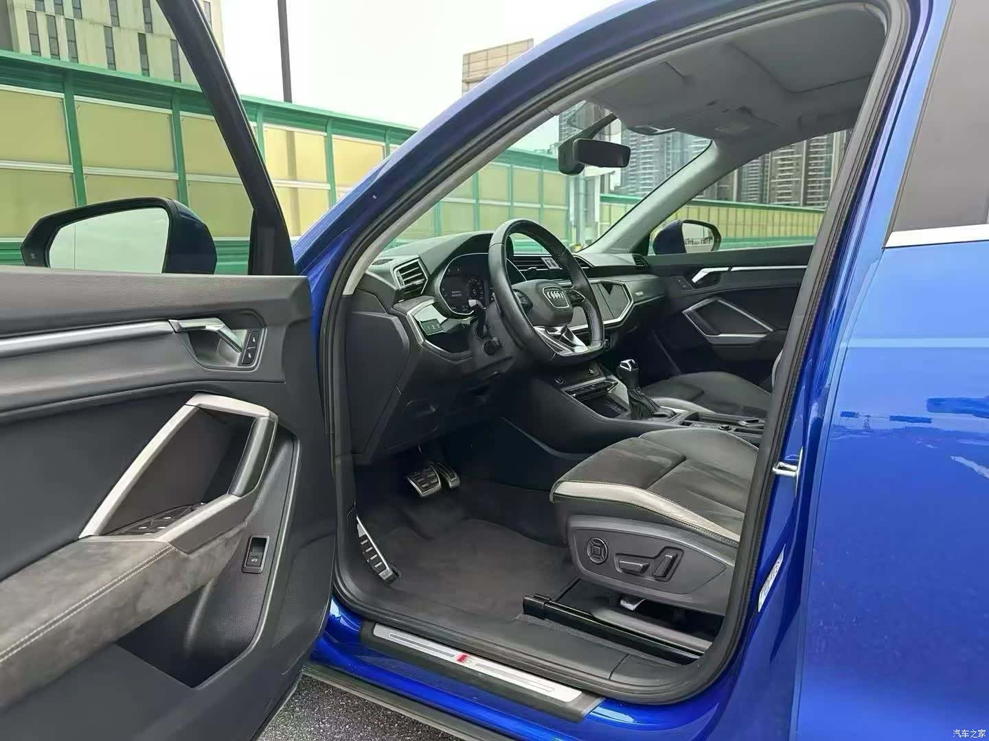 Audi Q3, 2021 4