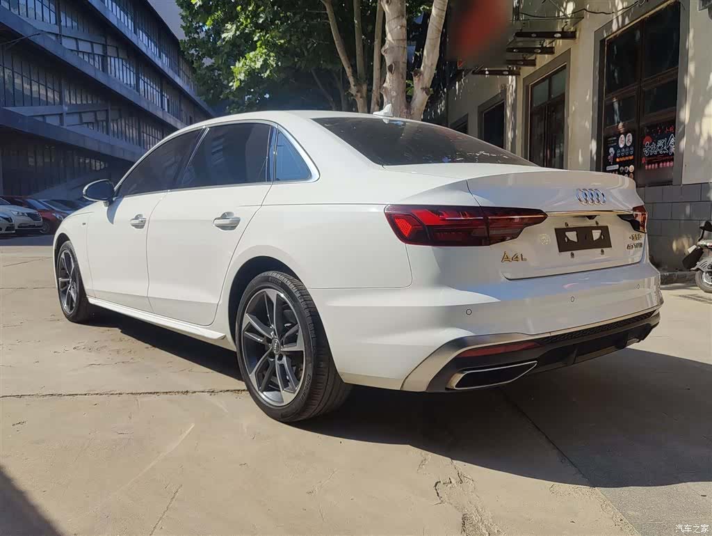 Audi A4L, 2020 8