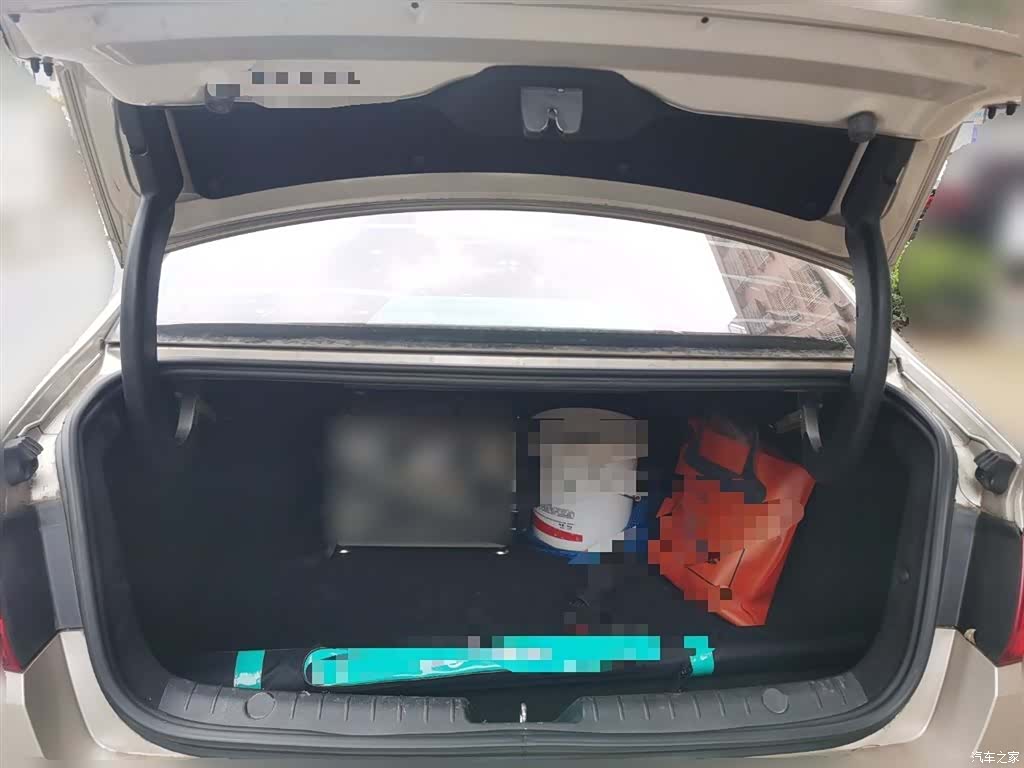 Geely Emgrand, 2018 10