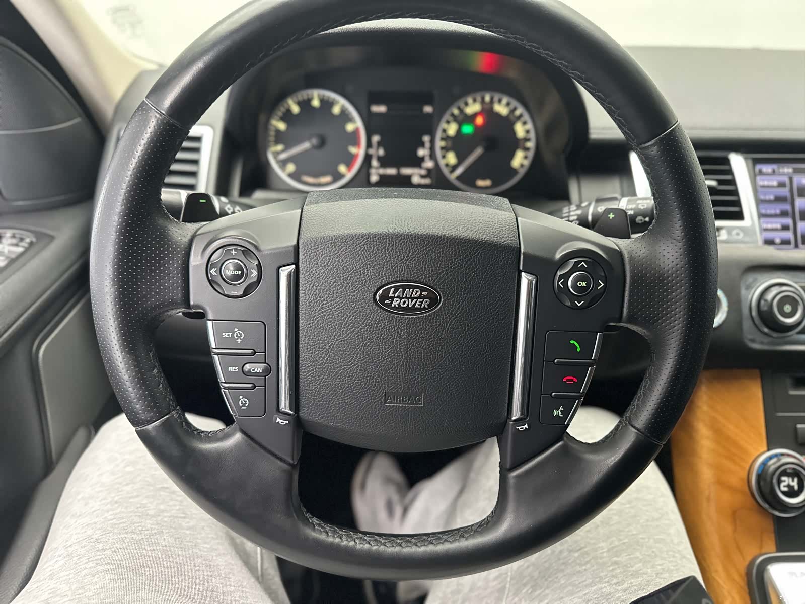 Land Rover Range Rover, 2012 25